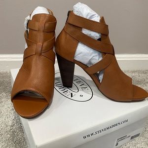 Steve Madden Spriing Cognac Heels